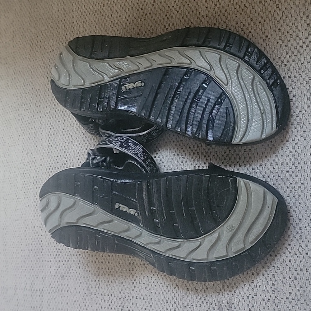 Teva Women's Hurricane 6577 Black/Gray Hiking Sport Sandal Size 8 - Picture 3 of 3